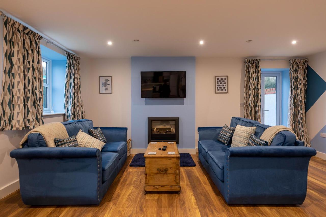 Caer Fedwen Barns Clwyd Cottage Two Bed, Barn Conversion With Private Hot Tub Bodfari エクステリア 写真