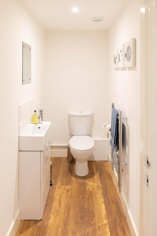 Caer Fedwen Barns Clwyd Cottage Two Bed, Barn Conversion With Private Hot Tub Bodfari エクステリア 写真