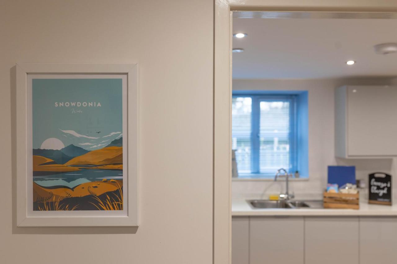 Caer Fedwen Barns Clwyd Cottage Two Bed, Barn Conversion With Private Hot Tub Bodfari エクステリア 写真